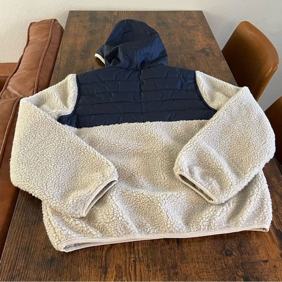 London Fog Dark Blue & Cream Color-Block Puffer-Panel Sherpa Hooded Pullover - Picture 5 of 14